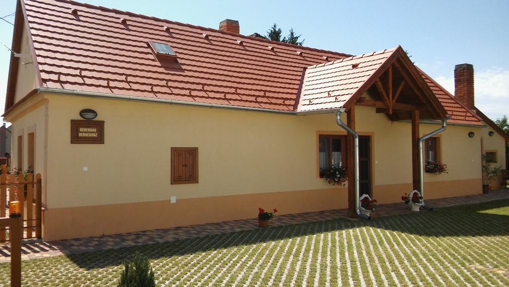 Gerendás Vendégház Sotony Exterior foto